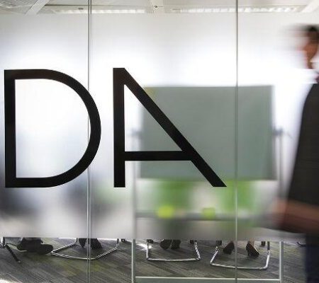 OANDA Japan Adjusts TRY Trading Hours Amid Market Volatility