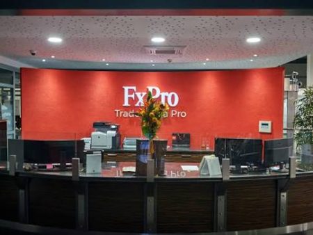 FxPro Introduces Weekend Trading for Gold, Oil, Natural Gas and Nasdaq
